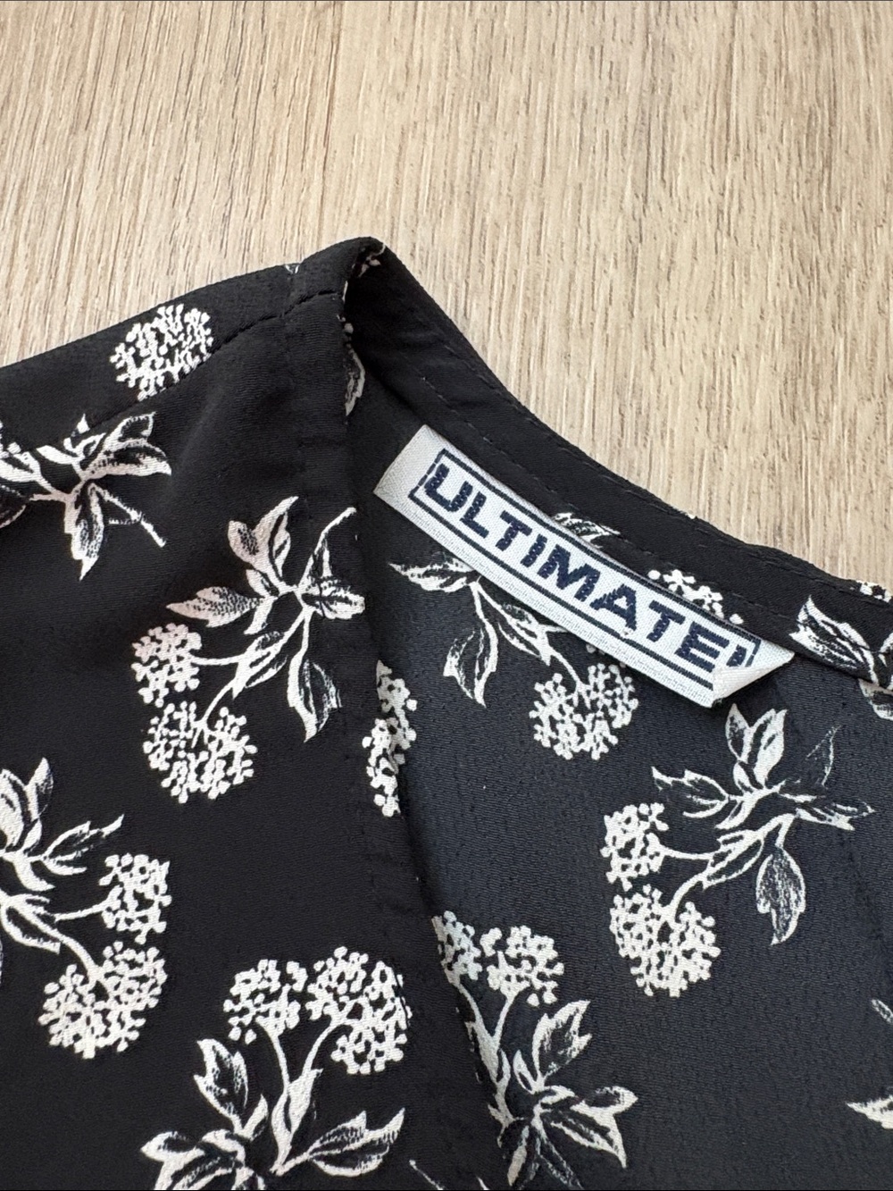 Vintage 90s Ultimate Black White Ditsy Floral Skater Mini Dress Rayon Grunge - Picture 2 of 6